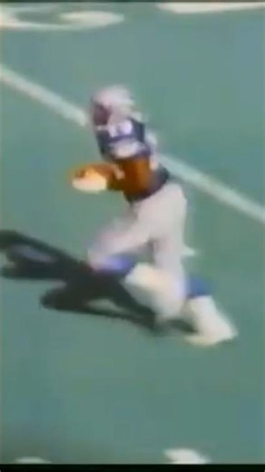 1985 Seattle Seahawks Jacob Green 79 Yard Fumble Return For A Touchdown #nfl #seahawks
