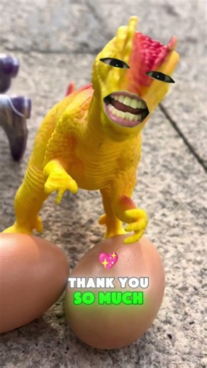 🤗🧸🔄Today, I helped my careless little friends pick up the items they dropped! #funny#funnyvideos