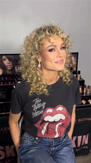 Willem Botha Beauty on Instagram: "Soft glam will always be a moment 🩷🩷🩷 It’s that perfect balance of effortless beauty and polished perfection - glowing skin, soft definition, and a look that makes you feel confident without trying too hard. @willembotha created this timeless soft glam look using only Willem Botha Beauty favourites - because nothing beats makeup that feels luxurious, blends like a dream, and lasts all day. Reandi IS the moment!"