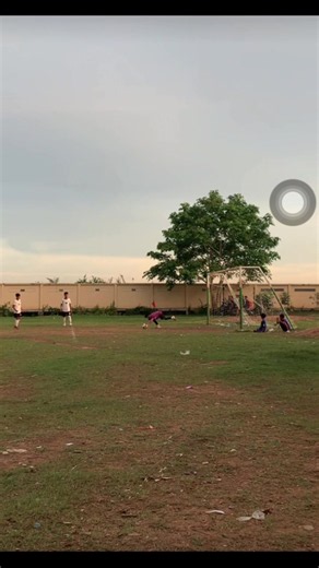 What does '#kak te' and 'នាទីធ្លាក់like' mean on TikTok?