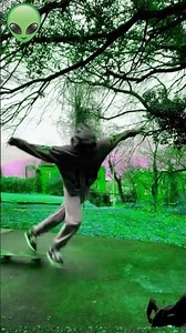 HOW TO SKATEBOARD FOR ALIENS!