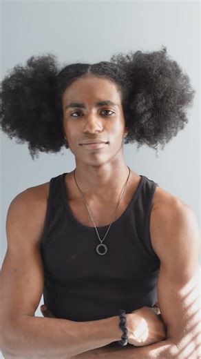 Ahmed Reynolds on Instagram: "I don’t have an iced out chain but you get the idea… Who’s your favorite Boondocks character? - - - - - #afro #fro #curls #curlyhair #naturalhair #blackhair #hair #hairstyle #type4hair #boondocks #thugnificent #reel #reels #reelsinstagram #viral"