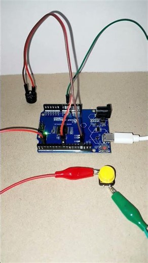 🔔 I Turned My Arduino UNO R4 Into a Doorbell! 🤯 | Easy DIY Project