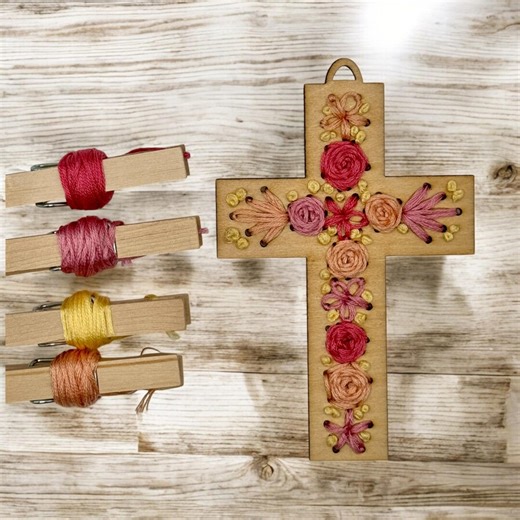 Wood Embroidery Cross Kit: Beginner Floral Stitch Project - Etsy