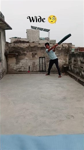 Indian Roof Cricket Vibes 🇮🇳🏏#RoofCricket #MiniIPL #GullyCricket #CricketShorts #IndianCricket