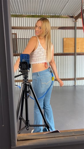 Australian corn farmers trade union on Instagram: "Bungee straps are pretty handy to have around the workshop and in the back of the truck. You’ll always find a use for them. In this demonstration i show just how versatile they can be. Not only can they be used to hold things in, they can be used to get things out."