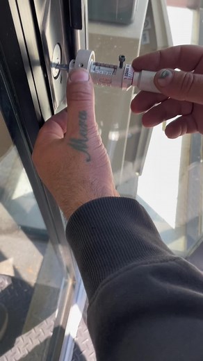 #nyclocksmith #brooklynlocksmith #geolocksmith #nyclocks #locksmith #locksmithlife #brooklyn #nyc #bk #newyorkcity