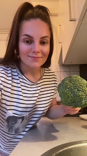 How to Cook Fresh Broccoli: Simple Cooking Tutorial