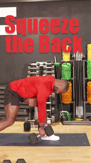 Single-Arm Dumbbell Row 💪 Build a Strong Back at Home