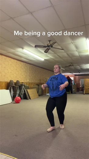 …. I can turn and have great flexibility… leaps ummm no #dancer #dance #leaps #technique #bodypositivity