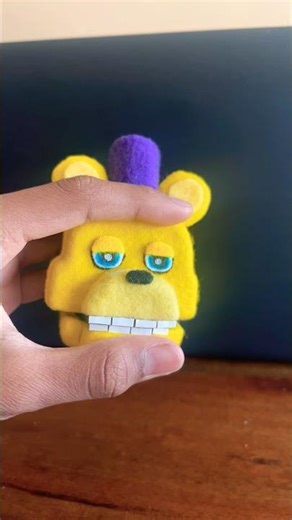 Fredbear & Springbonnie Jaw Test! #fnaf #fivenightsatfreddys #springtrap #williamafton #plush