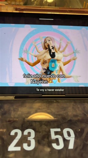 Feliz Año Nuevo con Nayeon: ¡La Tendencia Pop!