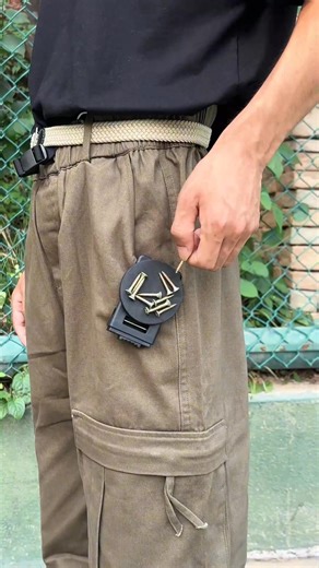 Just snap it onto a surface and grab what you need in seconds. Super practical, super smart. 🧲🔧 #Temu #TemuFinds #ToolTime | Temu