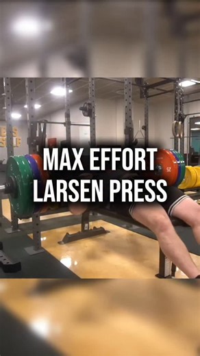 Mildly injured, still PRing. 2,5kg, with a longer pause and easy. Not bad. Bench is still mediocre though! Follow along for simple applicable conjugate tips and learn why it's the best training system available! Want to become BRUTALLY STRONG? Check the links in my bio @andreasmovement Full trainings on my youtube channel, Andreas Movement #training #workout #motivation #discipline #strengthtraining | Andreas Andersson Hansen