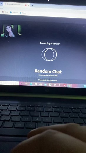 Hilarious Transgender Prank Reactions on Chatroulette and Omegle