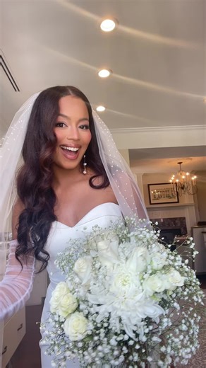 Best Day Wedding 2023: June Bride and Groom in Love