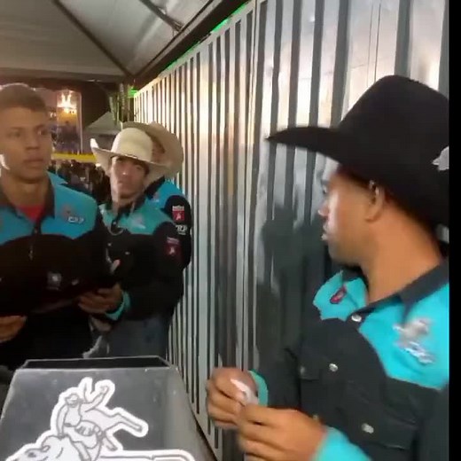 Desafio entre Murilo Henrique e Texano - Pontuação e Comemoração Incríveis