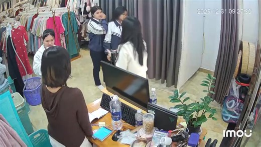 Babi tri và chen nj phơ tác nghiệp cho chét xì cà sống ảo | Tiệm Chaiko - Cho Thuê Đồ Tại Đà Lạt