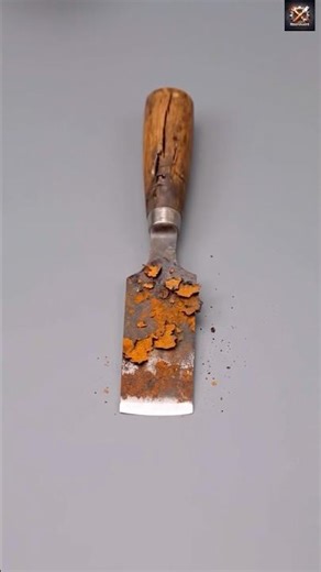 Restoring a 50-Year-Old Rusty Chisel 🪵
