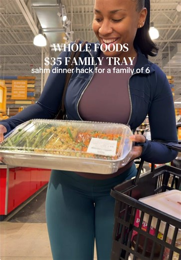 The sweet chili salmon is my FAVORITE 🤤 Whole Foods dinner hack but I’m thinking about using it as my meal prep too!!! #wholefoods #mealprepideas #mealprep #dinnerideas #lifehack