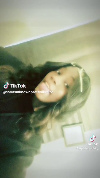 I had to post this so glaze me 😘😘 #viraltiktok #like #wlw #fypシ゚viral