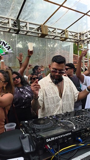 Aboriginal chants at the the afters 🇦🇺 x 🇱🇰 #iloveuna #juppe #undergroundmusic #downsouth #srilanka