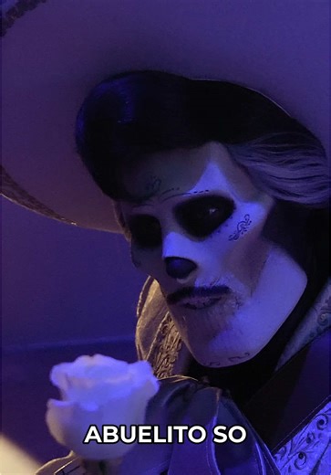 Ernesto de la Cruz Honors Guest's Grandfather at Disneyland