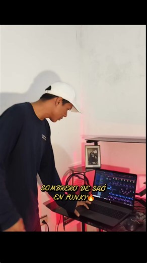 Sombrero de Saó en funky - baile y ritmo de Santa Cruz