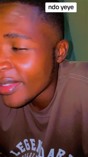 @It's Izzy✅️ my backup account