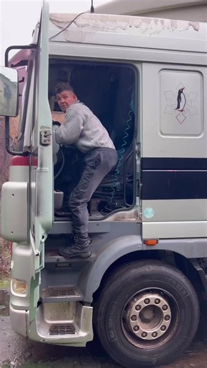 #рек #😂😂😂 | broken tv prank on dad with new tv