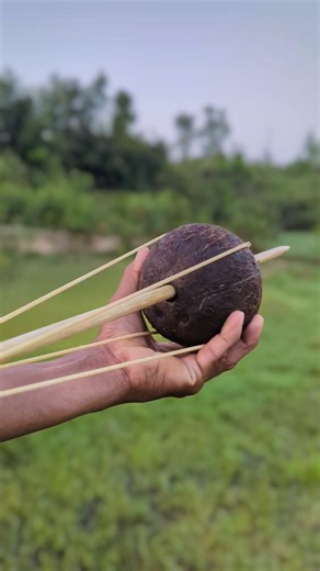 Handmade Coconut Bow & Arrow | Amazing Idea with Mojo #coconut #ideas