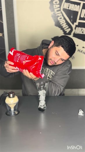 Ice in Milk ASMR 🧊🥛 | Super Relaxing Drinking Sounds | Mugbang #asmr #fyp #youtubeshorts #youtube