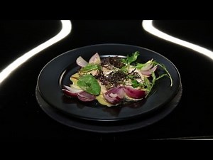 Emincé de volaille, émulsion au citron, oignons rouges braisés, par Gilles Epié (#DPDC)