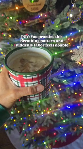 Slow, deep breaths at the start of a contraction to stay calm and centered. Quick, shallow breaths in the middle when intensity peaks and you need to ride the wave. Back to slow, deep breaths as it fades. Mix them together. One contraction at a time. Practice before labor. And then when contractions come, your body knows exactly what to do. You're not panicking. You're not tensing. You're breathing through it with purpose, matching your breath to the intensity of each moment 🤍 For weekly pregna