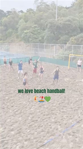 we love beach handball! if you missed out this time, message us to join our whatsapp community for more pre-season events and trainings. for now, trainings are every monday from 6:00-7:30 at VUW Unirec - see you there 🤾‼️ | Victoria University Handball Club