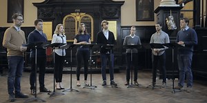 Voces8 wraca z hymnem „Lux Aeterna”