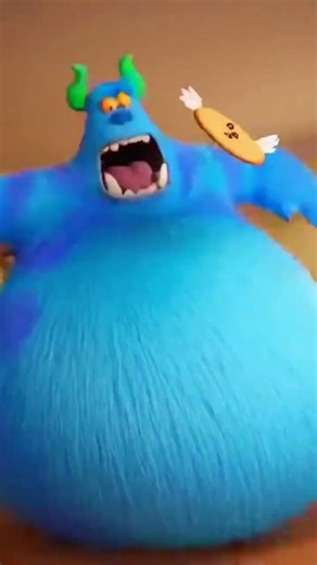 MONSTER EATS COOKIE → ROOM EXPLODES! 🍪😱