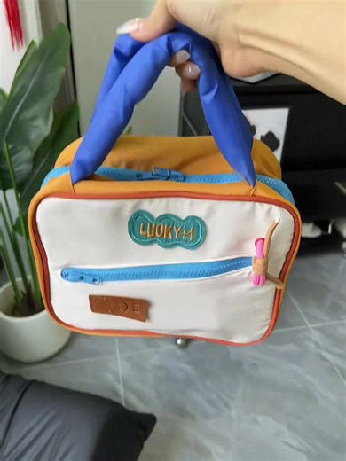 Pack My Makeup Bag for Travel: Essential Tips