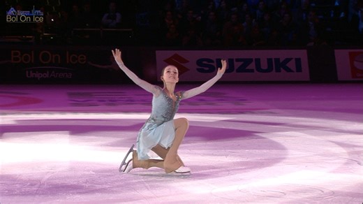 2.7K reactions · 388 shares | ASPETTANDO "BOL ON ICE 2024" Nella...