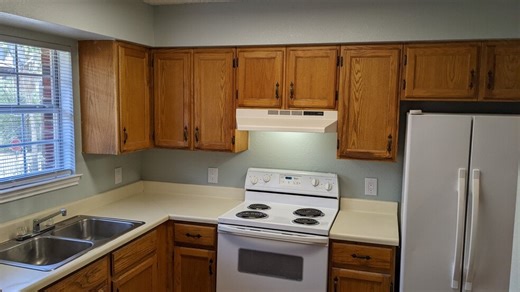 1820 Mercer St, Laredo, TX 78043