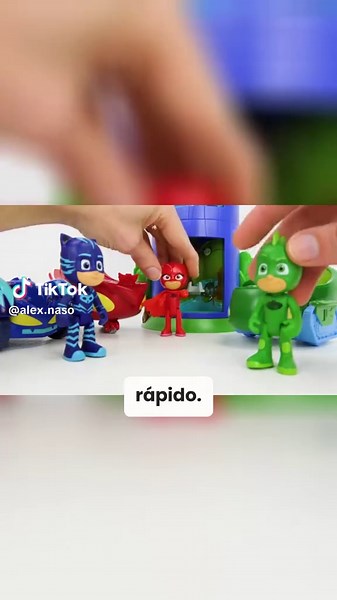 Los vehículos de los héroes en pijama