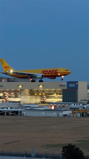DHL Airbus A300-600F twilight touchdown at London Heathrow! #heathrow #aviation