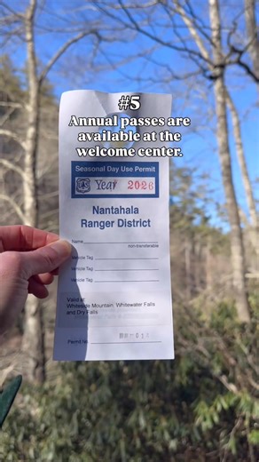 5 facts about Dry Falls that you might not know… 1. You’re in the “water goes to the Gulf” side of Highlands. The Eastern Continental Divide runs through this region, and water in the Cullasaja River is bound for the Gulf of Mexico. Water cascading over Secret Falls and Glen Falls is headed to the Atlantic! 2. It’s not just a “waterfall stop” — it’s on a designated scenic byway. Dry Falls sits along Hwy 64 in the Cullasaja Gorge, on the Mountain Waters Scenic Byway (a 61.3-mile National Forest s