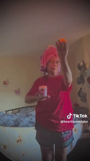 Pandagobsa Ilaw: The Beautiful Candle Dance