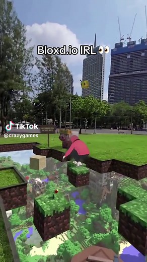 Is this the future of gaming? #crazygames #freegames #bloxdio