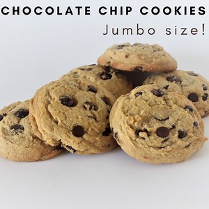 BEST Chocolate Chip Cookies Large Thick Soft 😍 | Cupcake Savvy