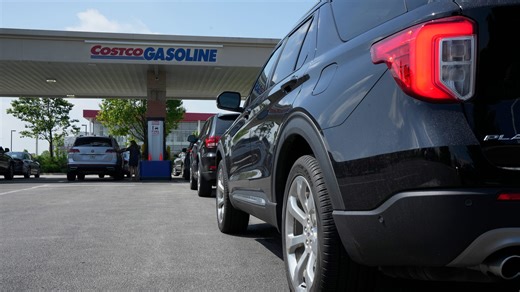Gas prices tumbling in Ohio heading into Labor Day holiday