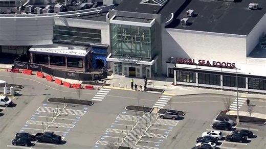 Gas leak forces evacuation of Burlington Mall | Haystack News