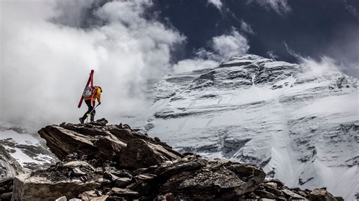 Watch Jim Morrison Become the First Person to Ski Mount Everest’s Hardest Route