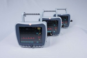 Monitor Multiparámetro uso Veterinario para pequeños animales.